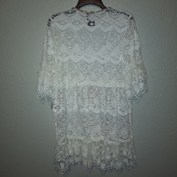 NWT Fashion Concepts Ivory Lace Knee Length Cover Up Size Small - Picture 2 of 8